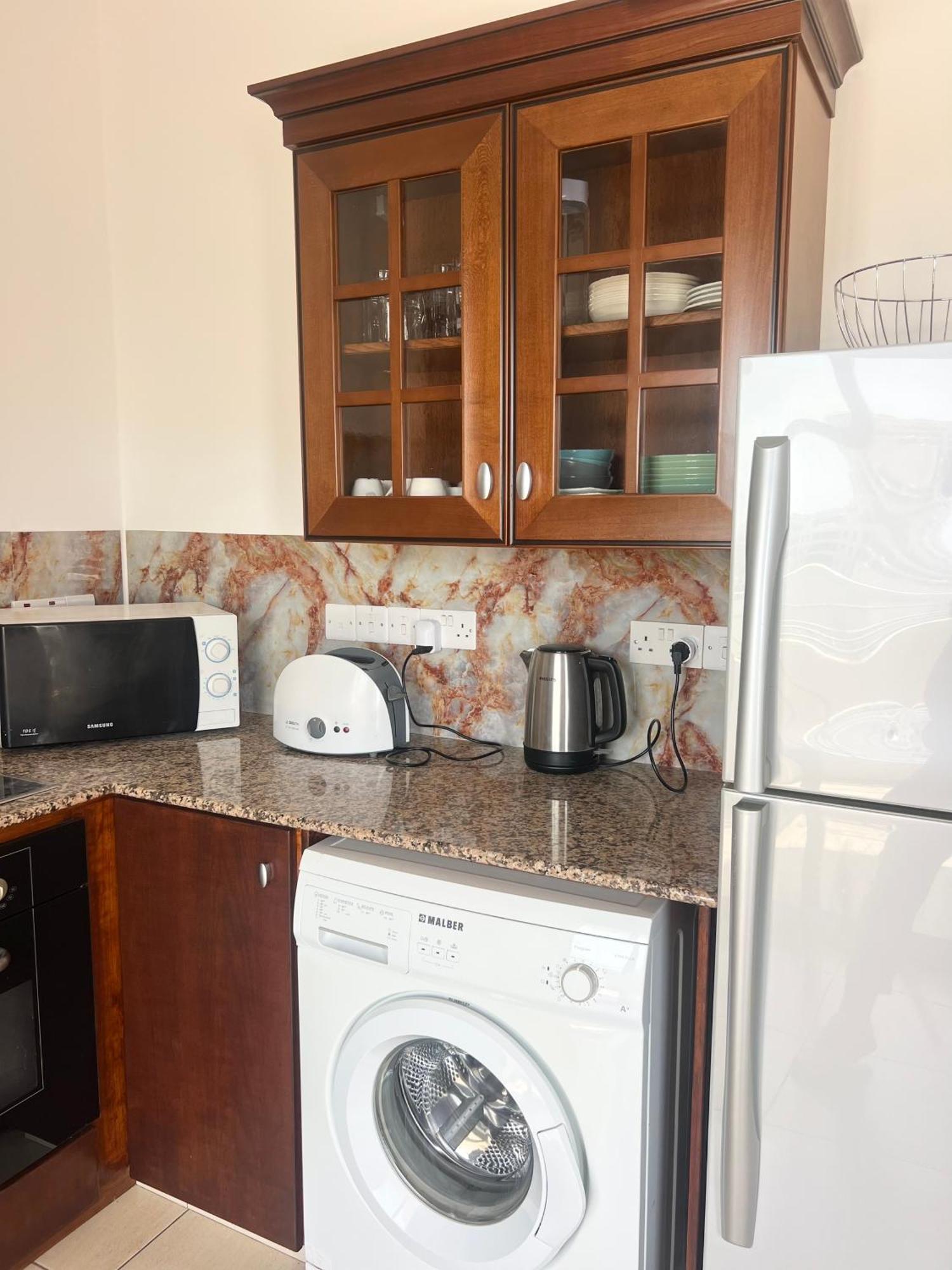 Apartment Capella, لارنكا المظهر الخارجي الصورة